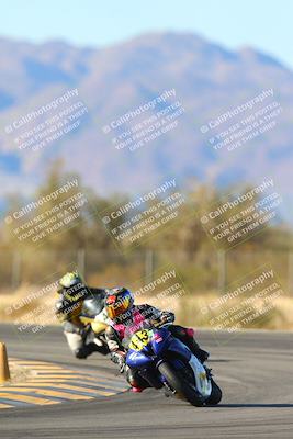 media/Jan-10-2025-CVMA Friday Practice (Fri) [[489e0da257]]/Group 4 and Trackday/Session 5 (Turn 7)/